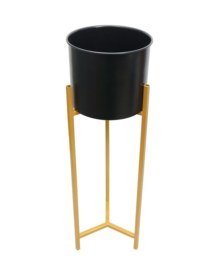Metal Planters Outdoor & Indoor, Metal Farmhouse Decor for Garden, Patio, Porch & Balcony, Pots with Stand, Front Door Decorative set of 2, Black Triangle Base