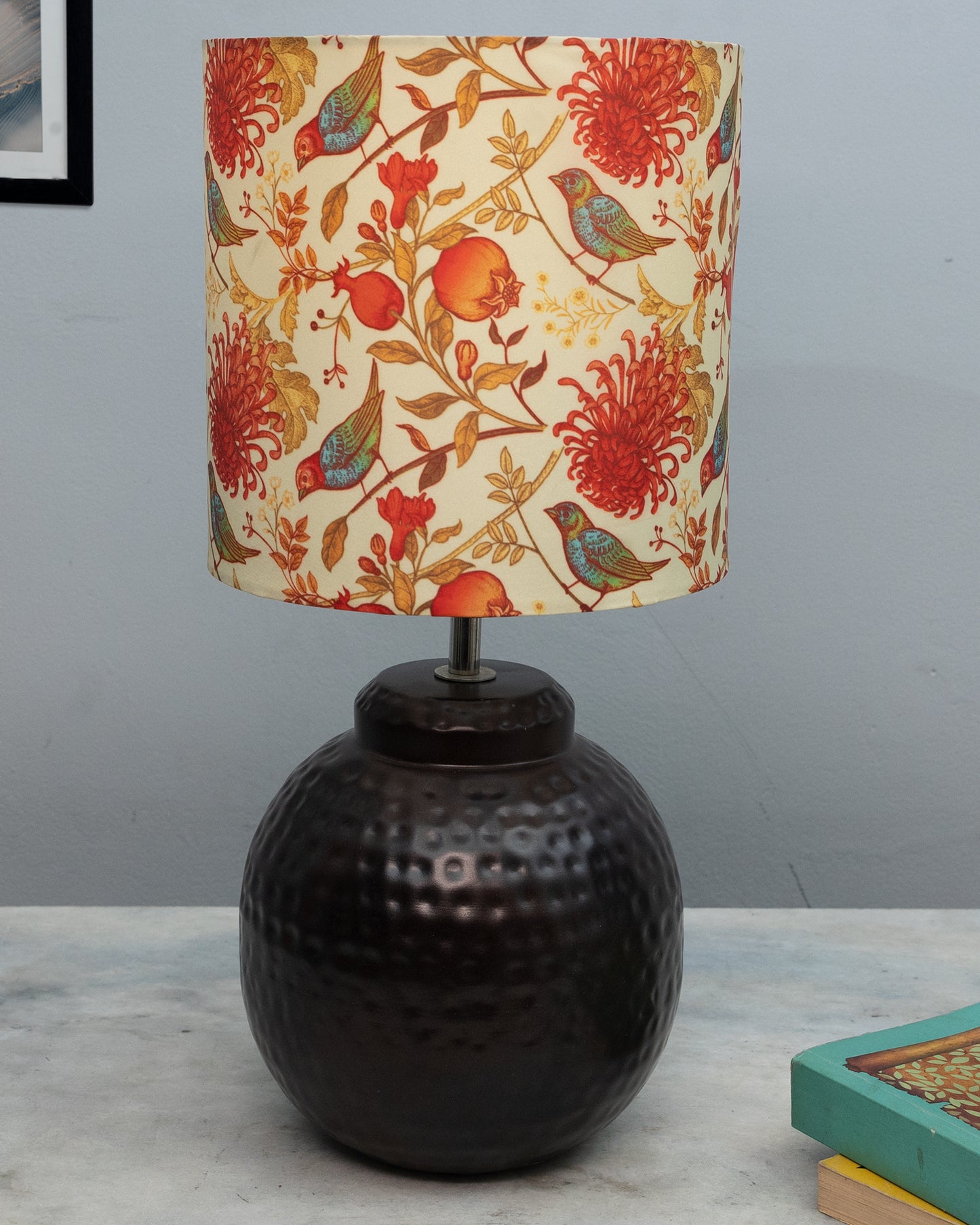 Ginger Jar Antique Table Lamp Hammered Antique Copper Metal for Living Room Family Bedroom
