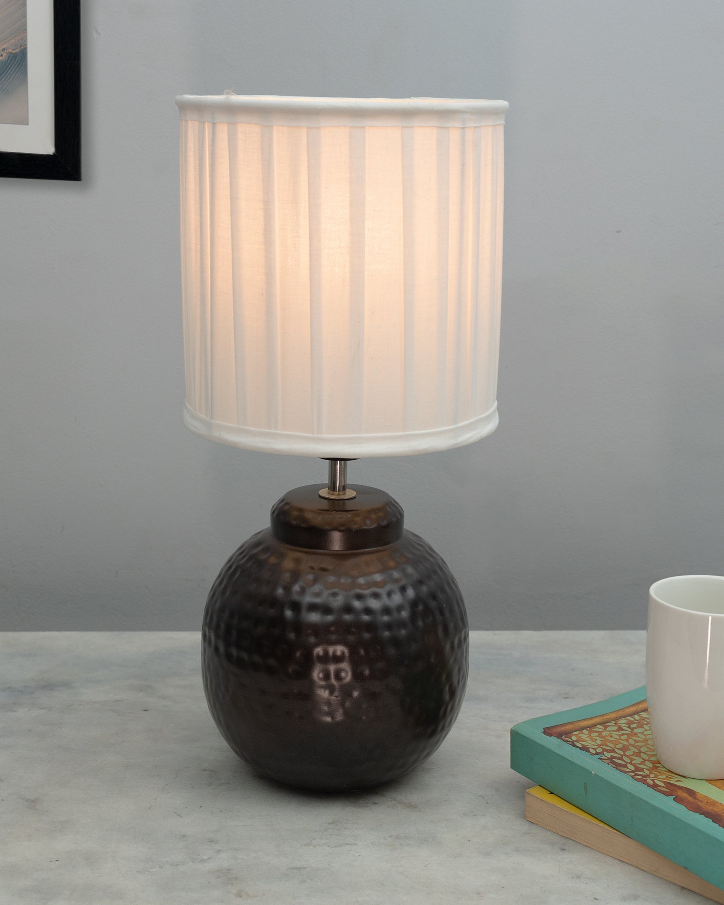 Ginger Jar Antique Table Lamp Hammered Antique Copper Metal for Living Room Family Bedroom