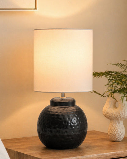 Ginger Jar Antique Table Lamp Hammered Matt Black Metal for Living Room Family Bedroom