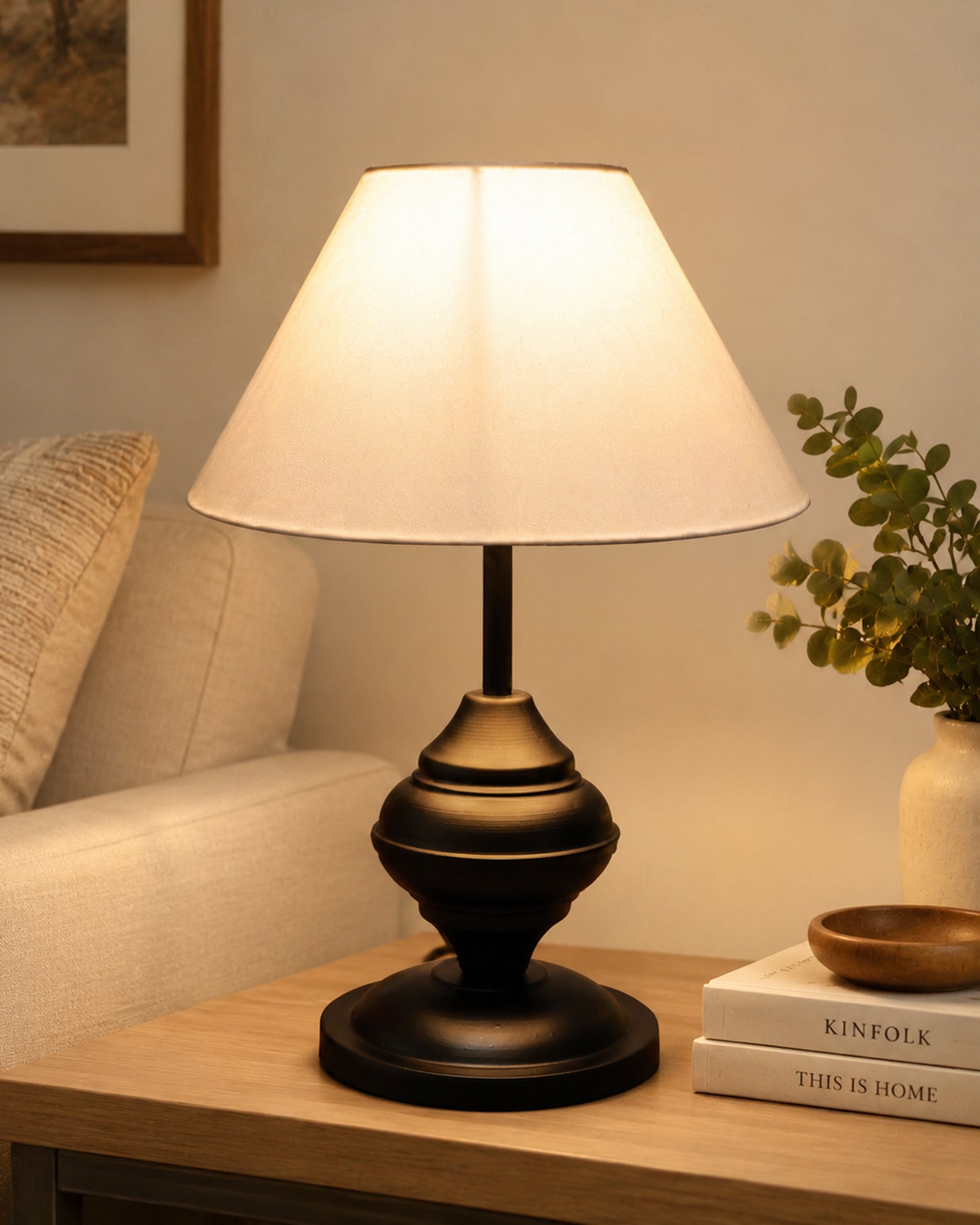 Black Metal Table Lamp | for Living Room | Modern Bedside Light with Pleated Shade | Decorative Night Lamp for Bedroom, Study, Office | Home Decor Lighting, E27 holder, Urn