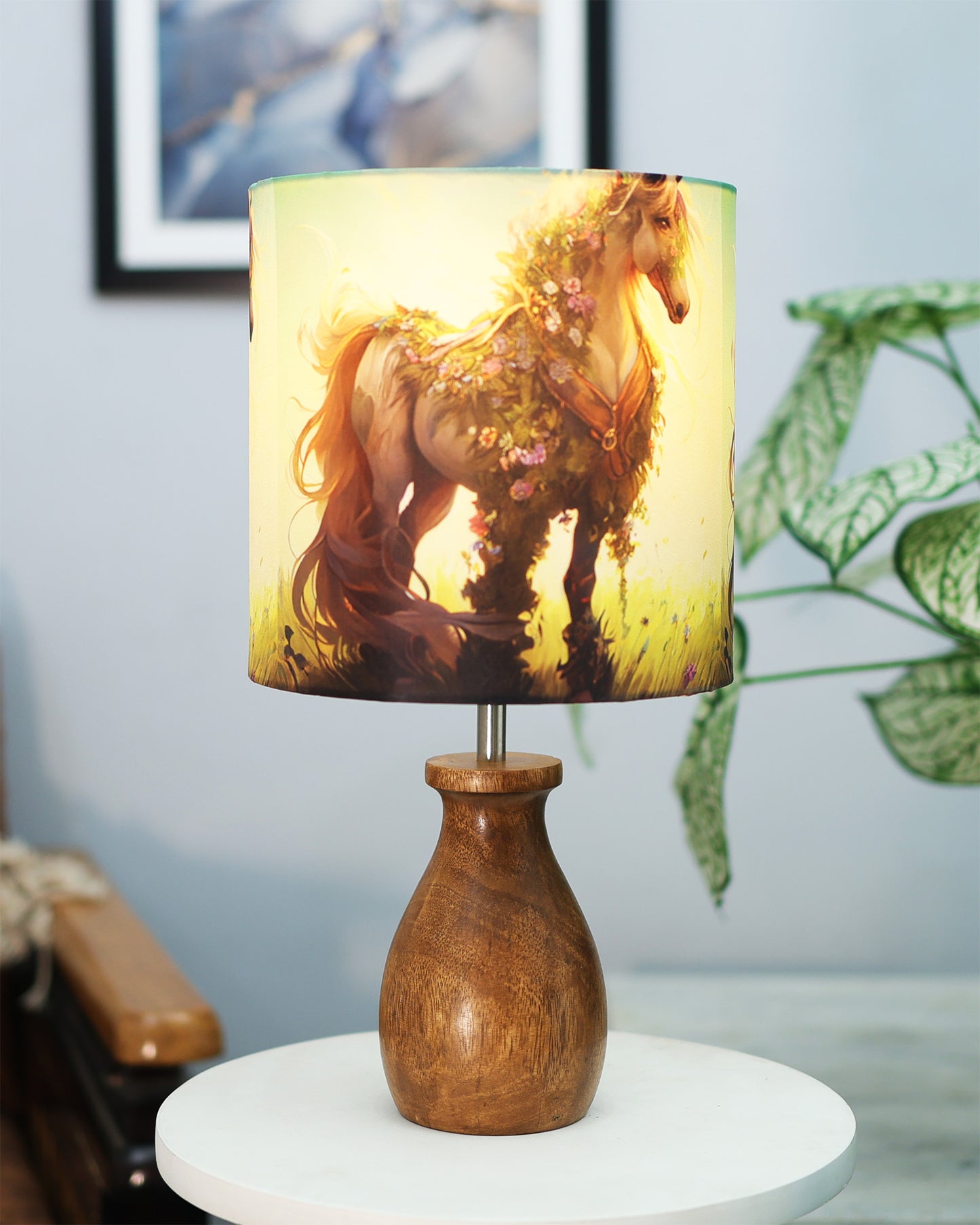 Dovel Pot Modern Table Lamp, Wooden Base Modern Fabric Lampshade for Home Office Cafe Restaurant