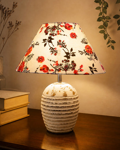 Ribbed Basket Table Lamp, Wooden Base Modern Fabric Lampshade for Home Office Cafe Restaurant