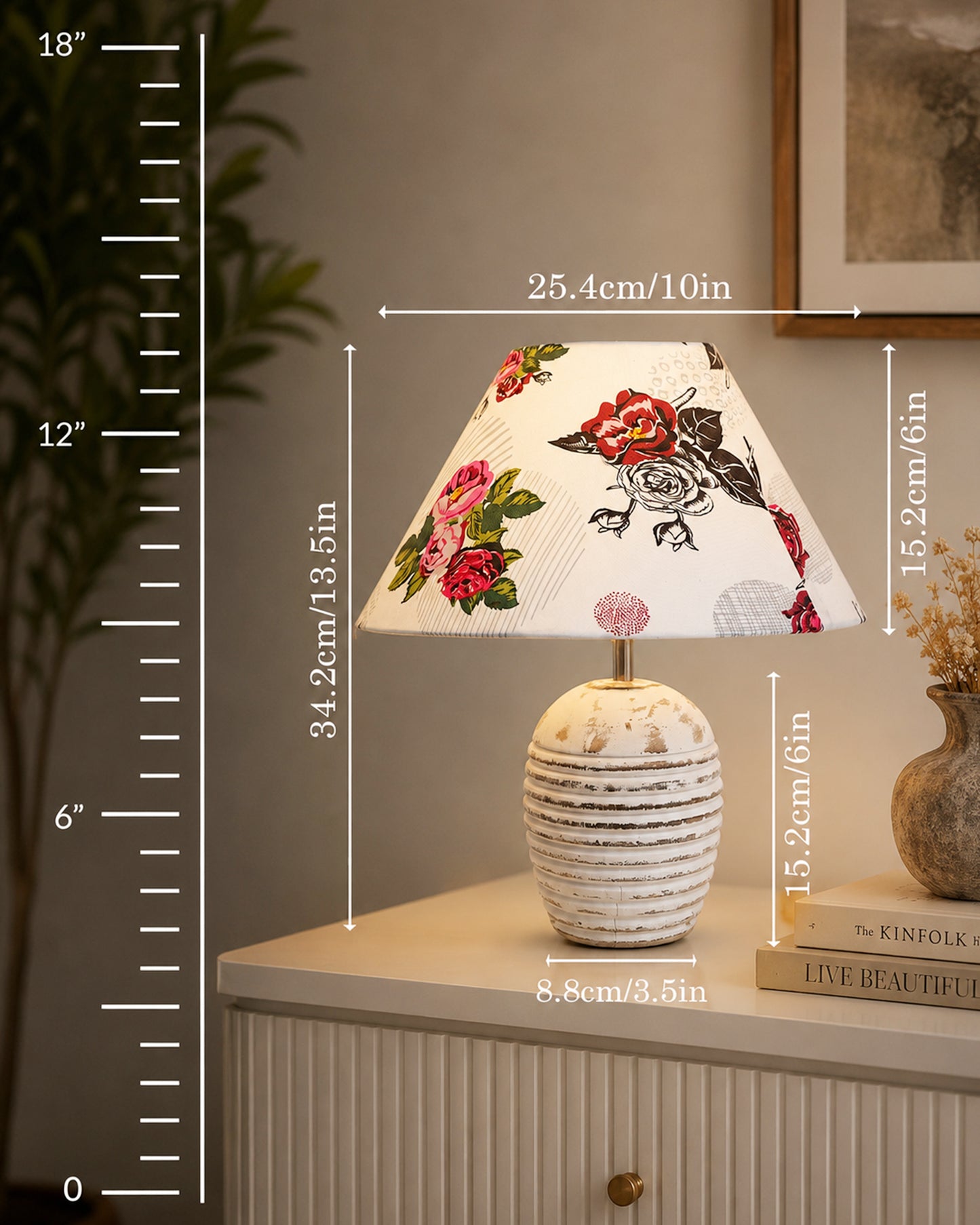 Ribbed Basket Table Lamp, Wooden Base Modern Fabric Lampshade for Home Office Cafe Restaurant