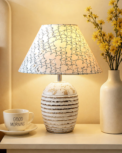 Ribbed Basket Table Lamp, Wooden Base Modern Fabric Lampshade for Home Office Cafe Restaurant