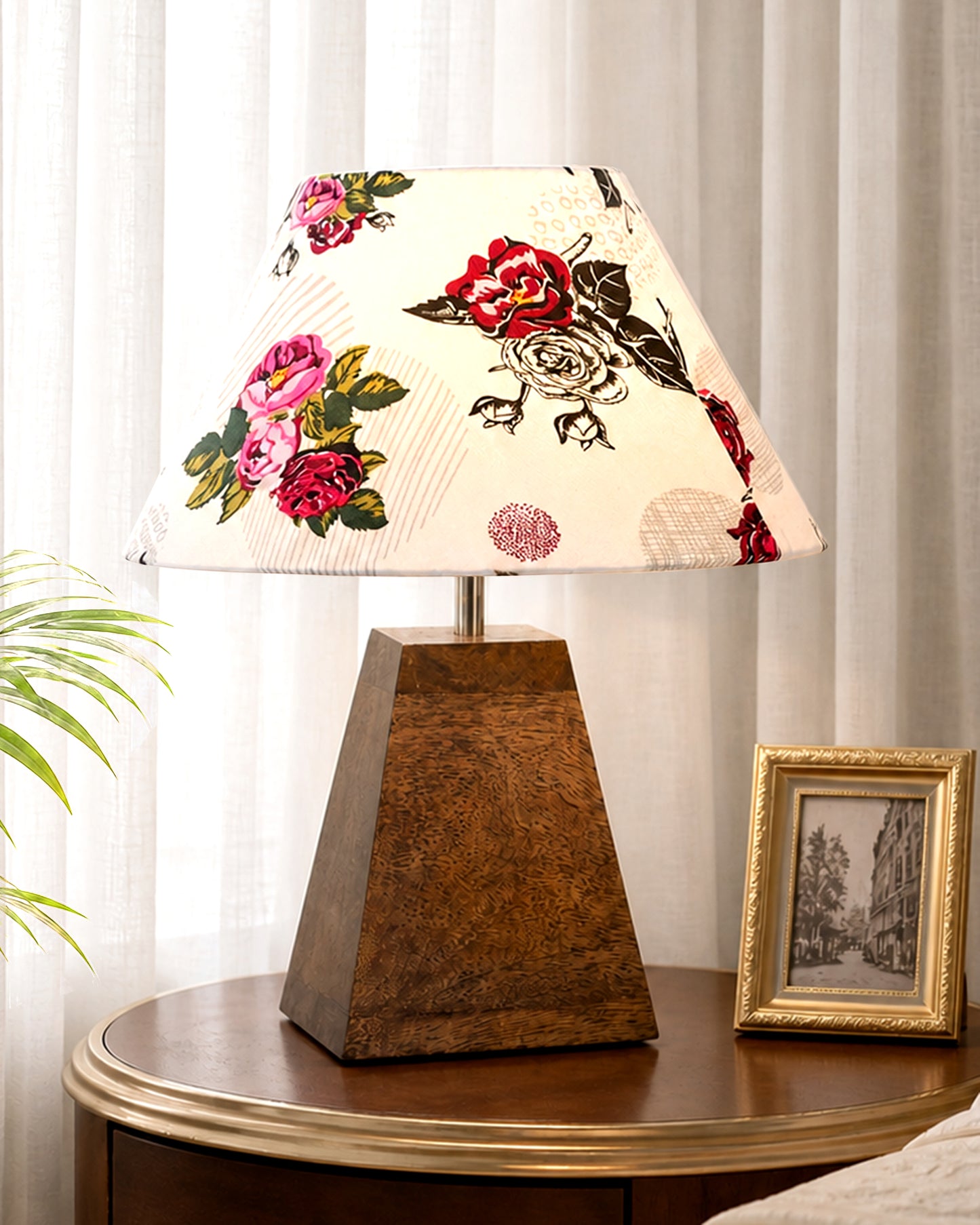 Pyramid Modern Table Lamp, Wooden Base Modern Fabric Lampshade for Home Office Cafe Restaurant, Cone