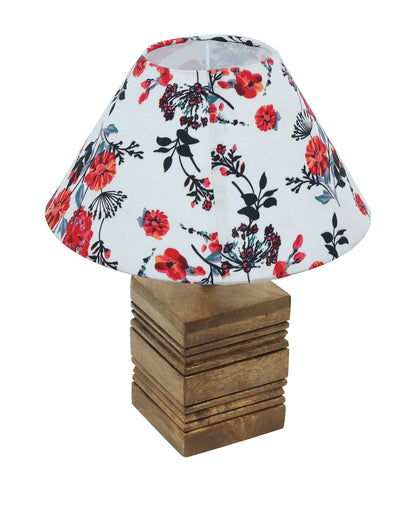 Ribbed Cube Table Lamp, Wooden Base Modern Fabric Lampshade for Home Office Cafe Restaurant, Cone