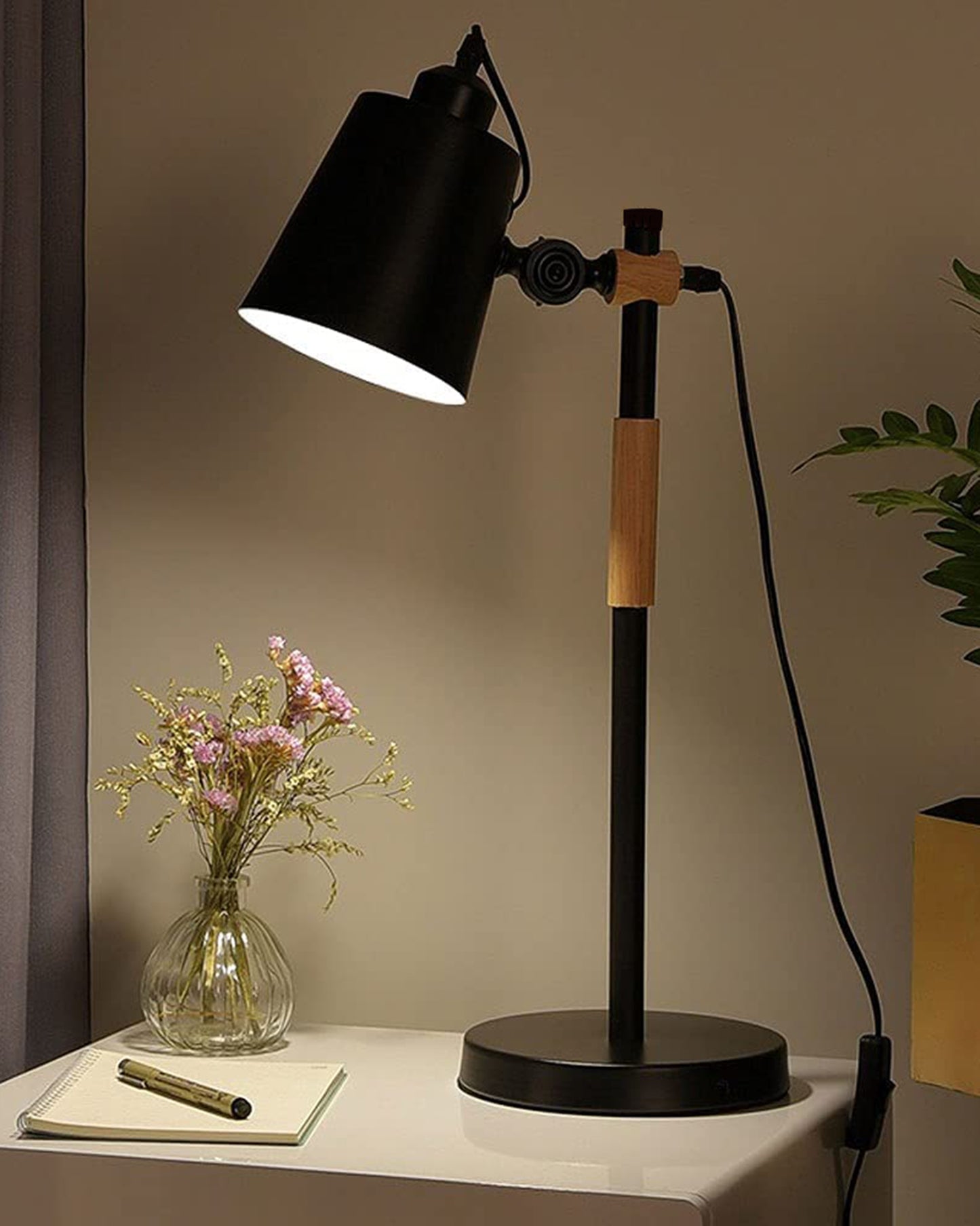 Nordic Style Metal Desk Lamp ,Modern Minimalist Adjustable Reading Lamp with Solid Natural Wood