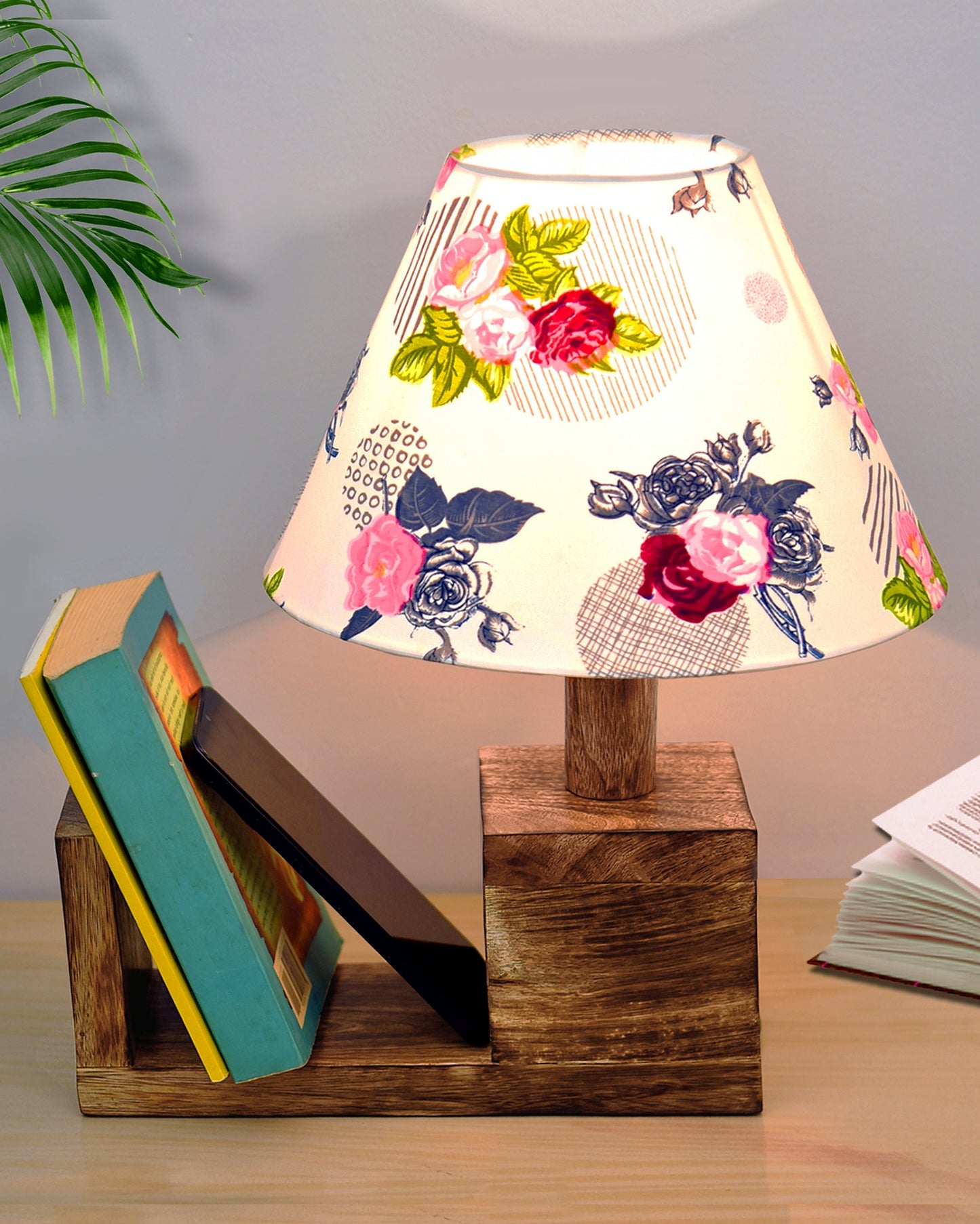 Rustic Book Shelf Table Lamp Bedside Antique Desk Lamps for Living Bedroom Study Night Desk Lamp E27 Holder, Fabric Shade
