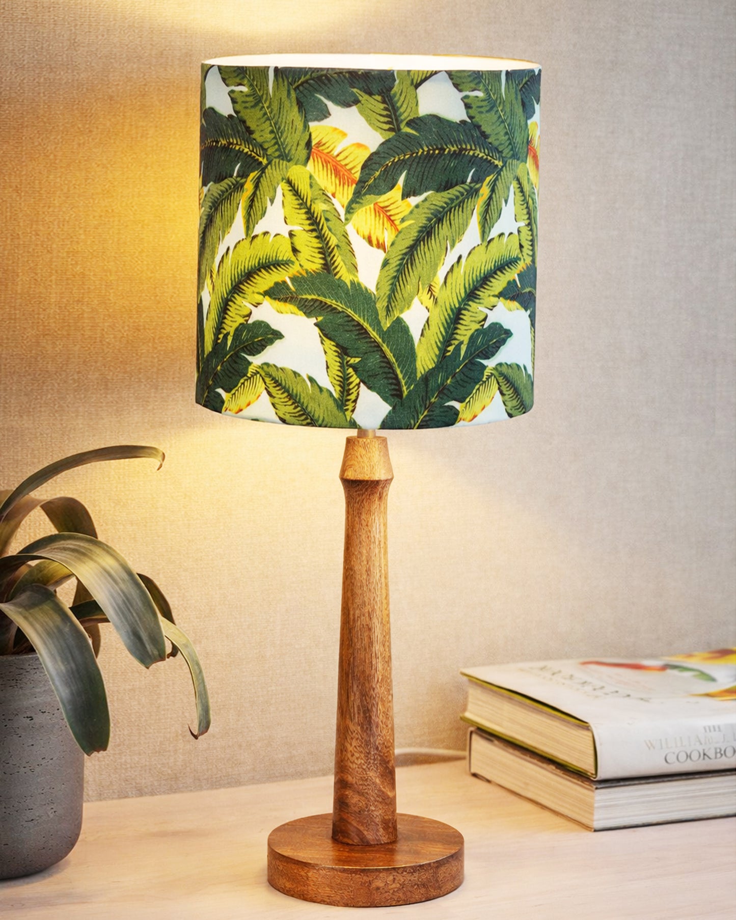 Modern Table Lamp, Wooden Base Modern Fabric Lampshade for Home Office Cafe Restaurant, Nordic Stick,