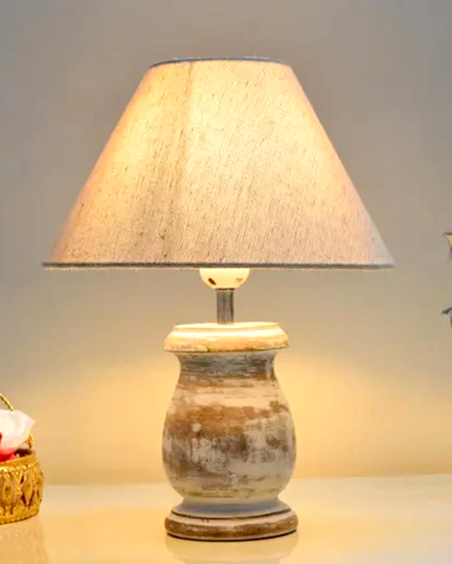 Rustic Wooden Coolie Pot Table Lamp Dome Vintage Small Lamps Whitewash Decorative for Small Spaces Bedside Lamps Suitable for Nightstand Children's Room or University Dormitory, Jute Shade