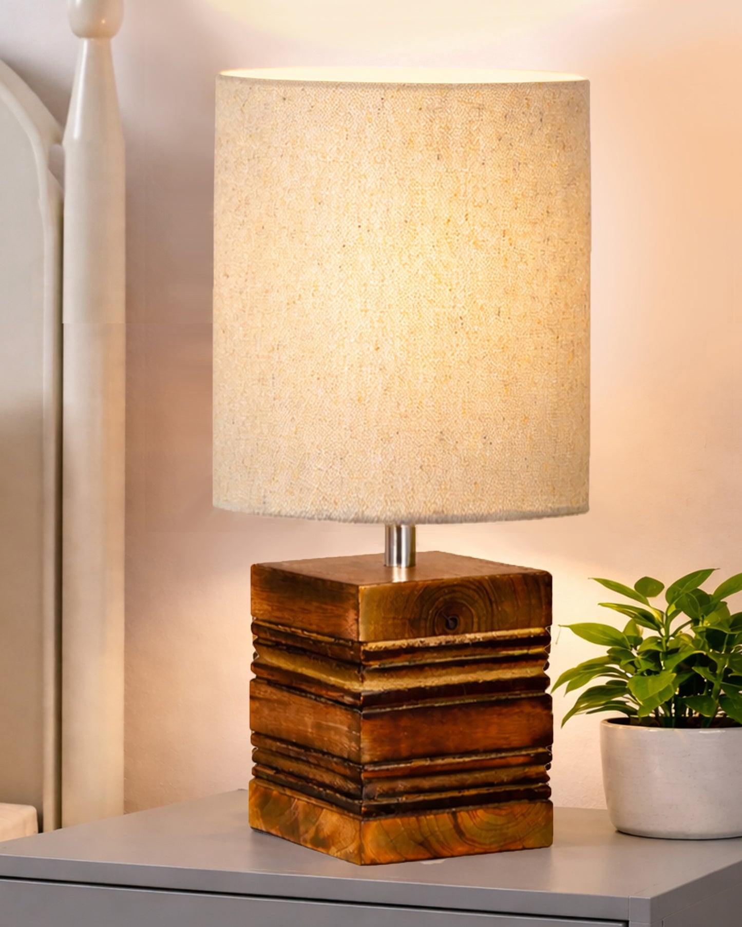 Modern Zen Wooden Lampshade Nightstand Lamps, Antique Base E27 Creative Reading Bedside Lamps Ideal for Bedroom, Cube, Bird Cylinder