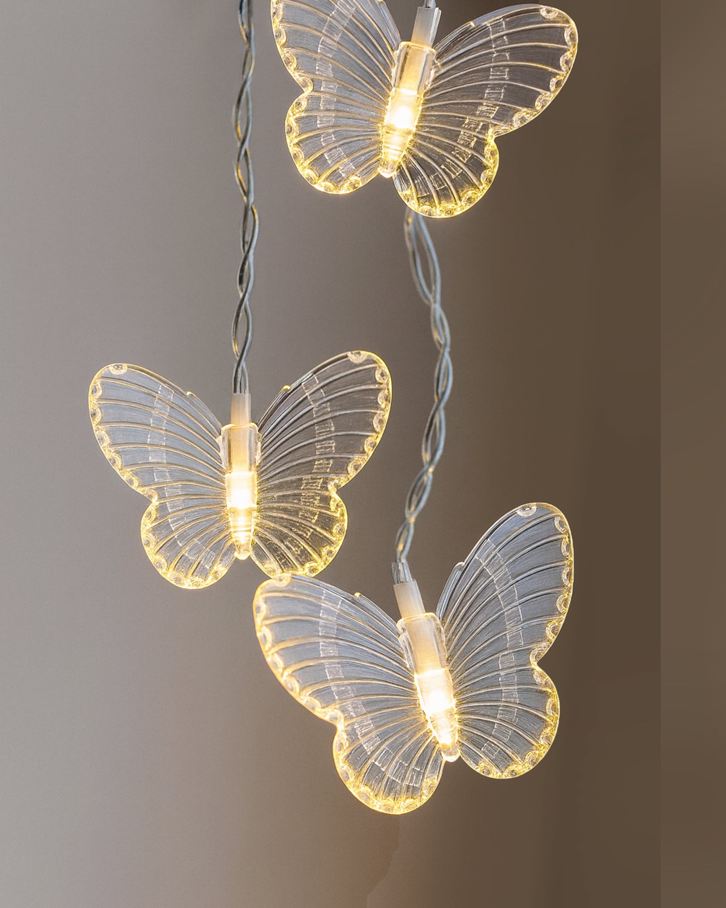 Homesake® Plastic 20 Butterfly Led String Lights for Photo Hanging, Birthday, Festival Decor, Wedding, Party for Home, Patio, Lawn, Decorative Lighting, Restaurants Decoration (Warm White), 5 Meters