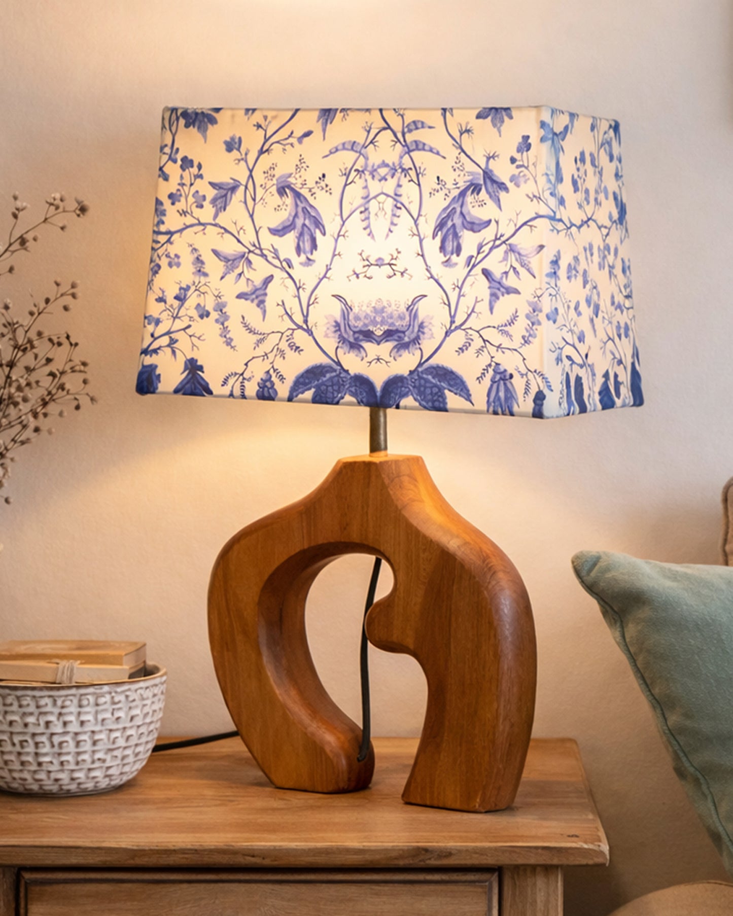 Homesake® Ellora Sculpted Wood Table Lamp with Fabric Shade – Hand-Carved Arch Base, Light for Bedroom & Living Room, Blue Bird Rectangle