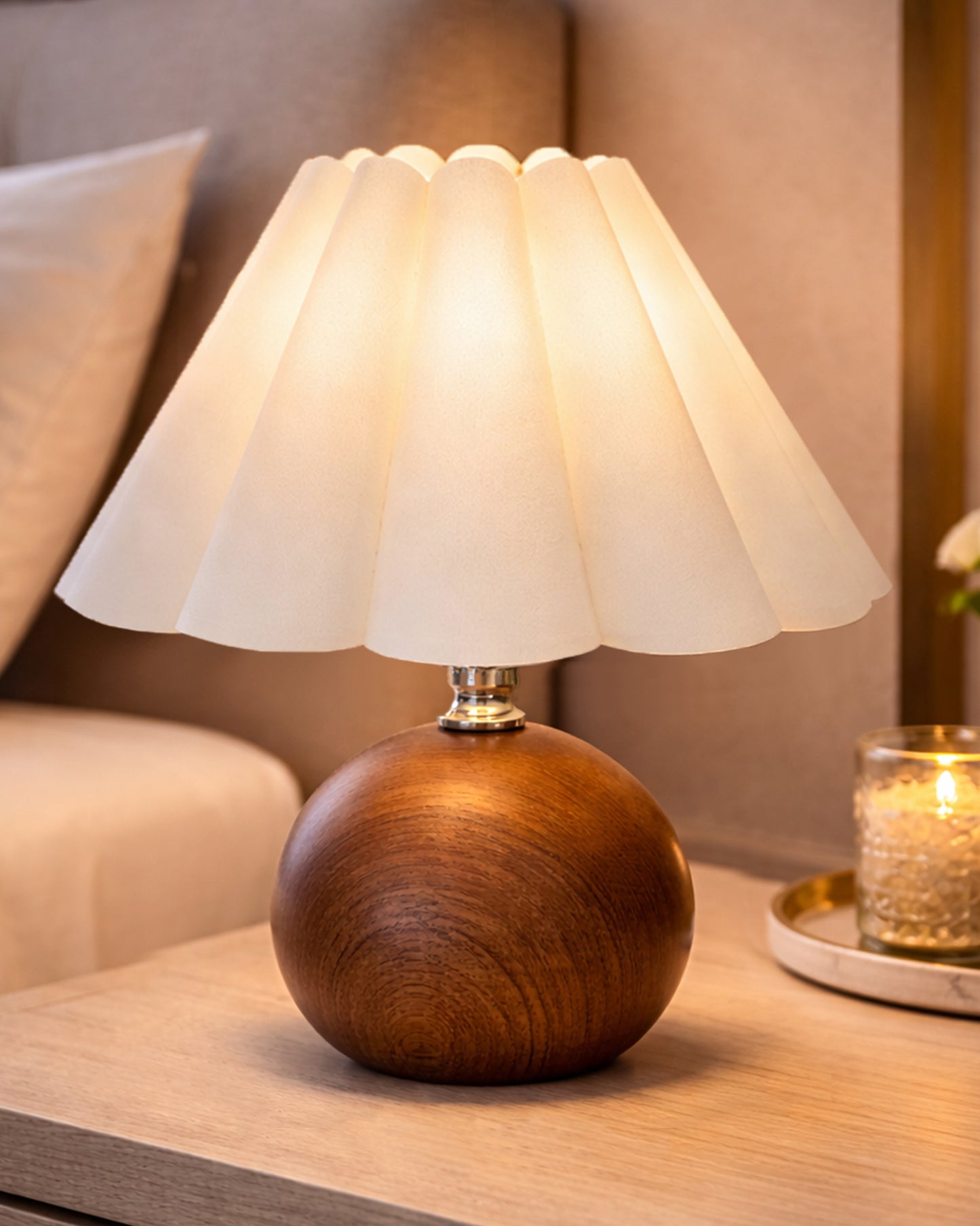 Homesake® Wood Grain Pattern Small Table Lamp,Desk Light, Table Lamp, Metal Bedroom Lamps for Nightstand, Small Scalloped Lamp Shade Table Lamps for Small Spaces for Bedroom,Living Room, Round