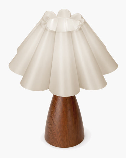 Homesake® Wood Grain Pattern Small Table Lamp, Desk Light, Metal Table Lamp, Metal Bedroom Lamps for Nightstand, Small Scalloped Lamp Shade Table Lamps for Small Spaces for Bedroom,Living Room, Taper Cone