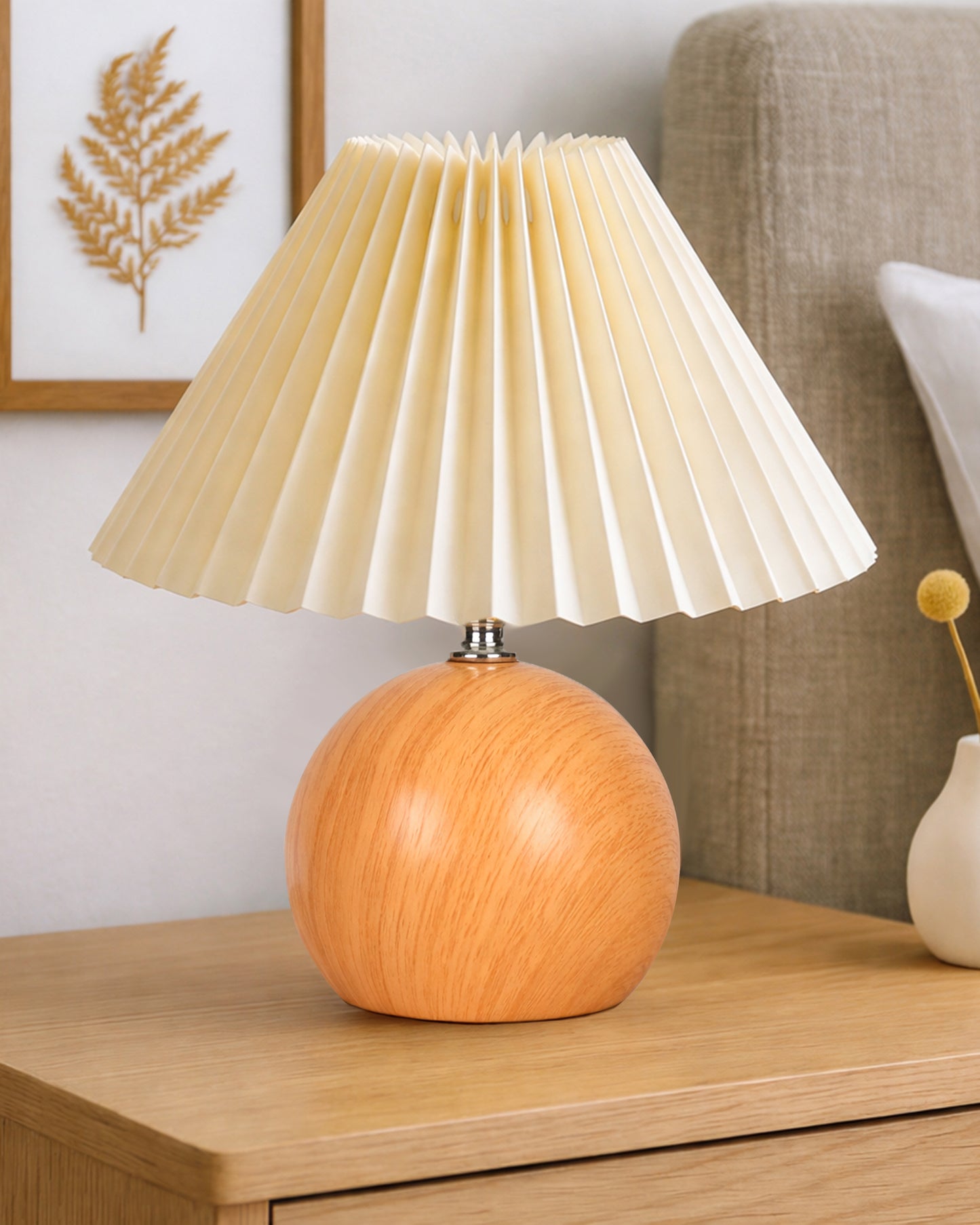 Homesake® Wood Grain Pattern Small Table Lamp, Desk Light, Bedroom Lamps for Nightstand, Scalloped Lamp Shade, Lamps for Small Spaces for Bedroom, Living Room, Round