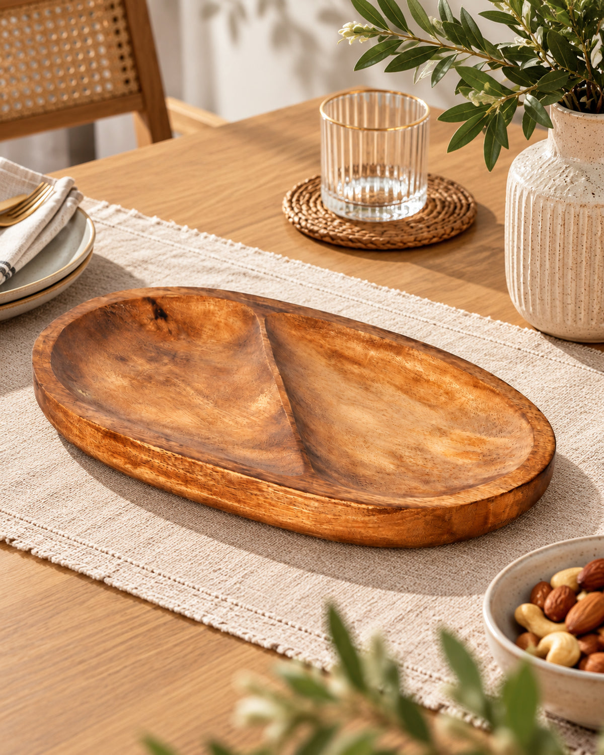 Rustic Flat base cake/cupcake stand with glass dome, cookie/dessert serving platter