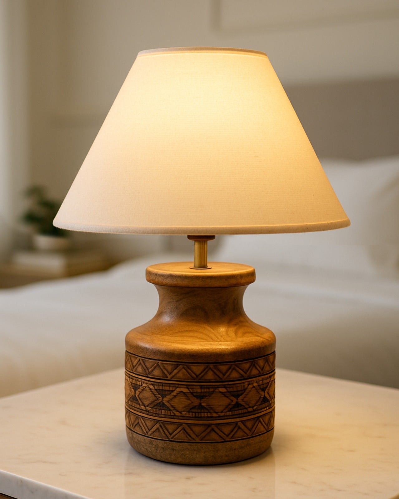 Wood Table Lamp, Modern Base Fabric Lampshade for Home Office Cafe Restaurant, Whitewash Pot